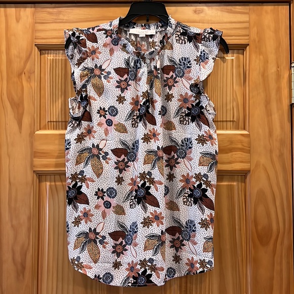 Ann Taylor LOFT Boho Floral Ruffle Split Neck Shell Blouse - Picture 5 of 8